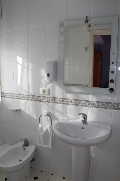 Hostal Buenavista San Ciprián Exteriör bild